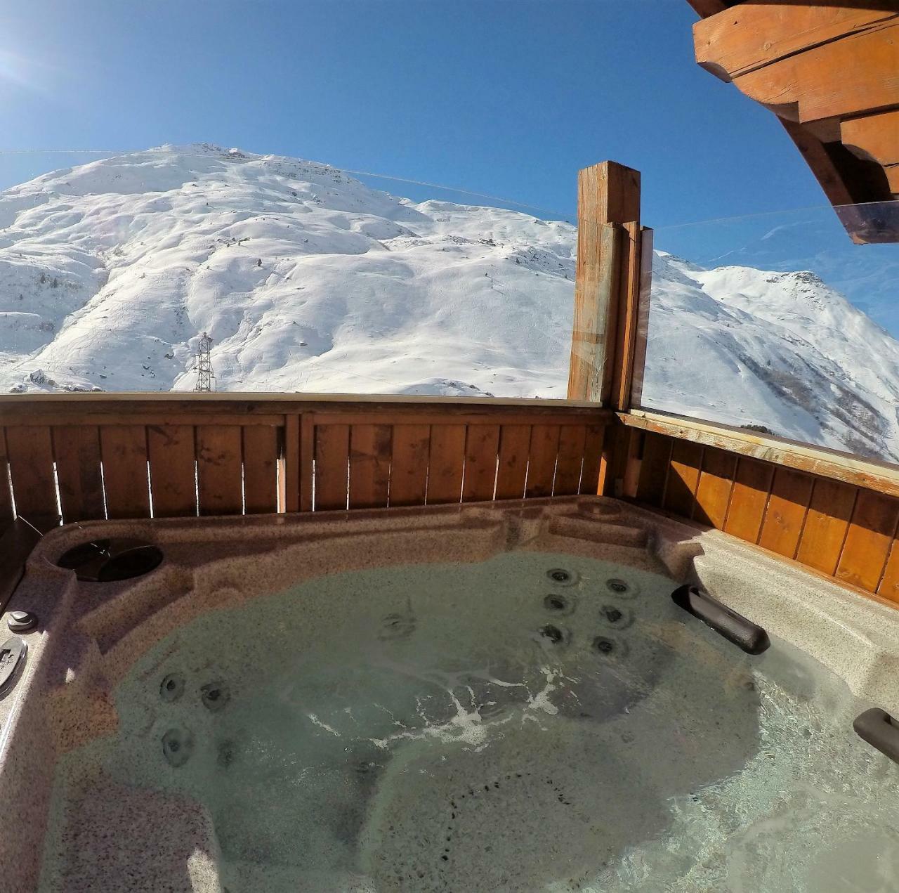 L'Isatis Chalet Hotel Сен-Мартен-де-Бельвиль Экстерьер фото