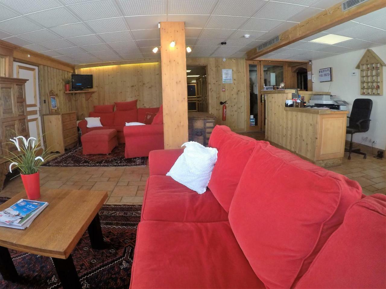 L'Isatis Chalet Hotel Сен-Мартен-де-Бельвиль Экстерьер фото